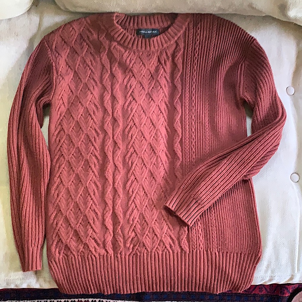 Banana Republic cable sweater size S